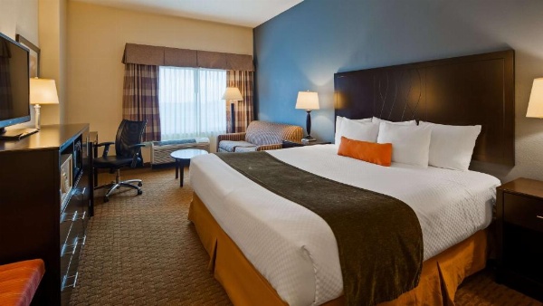 Best Western Plus Hotel And Conference Center image 28